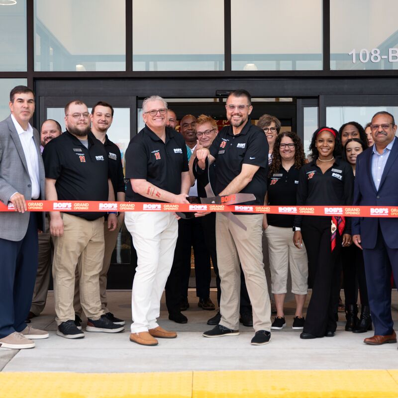 Bob’s Discount Furniture donates $5,000 to Spartanburg organizations during grand opening