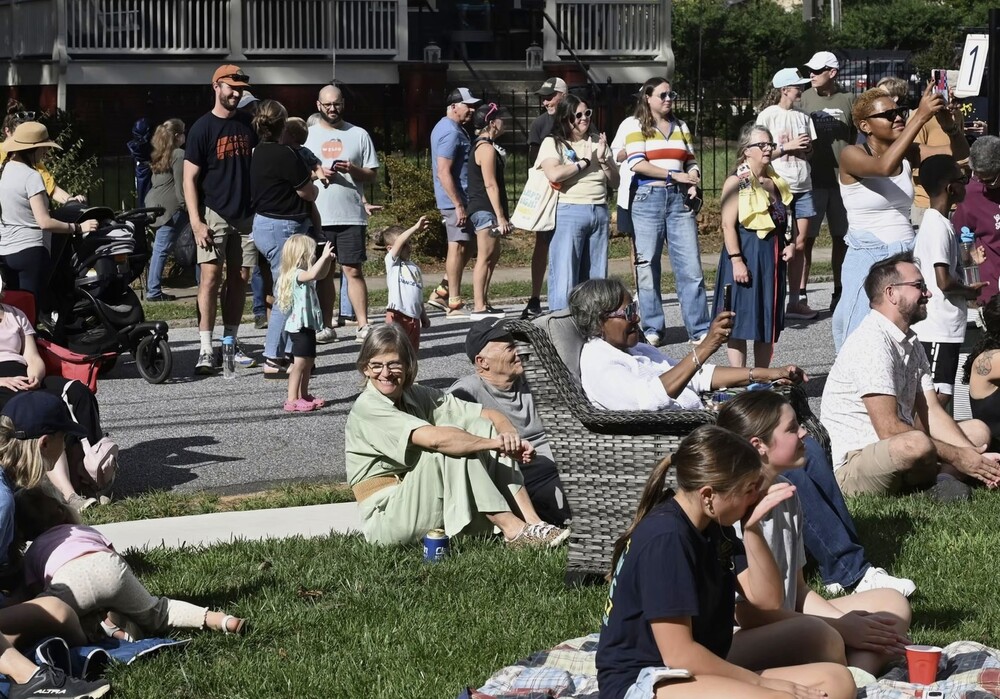 Hampton Heights Porchfest brings music, history and community to one of Spartanburg’s oldest neighborhoods 
