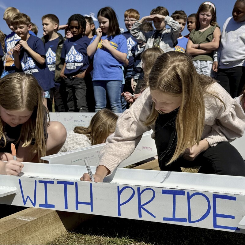 Teachers, students entering last year at Jesse Boyd Elementary